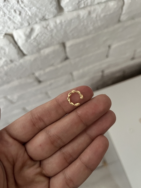 Piercing Fake Torcido - DOURADO - comprar online