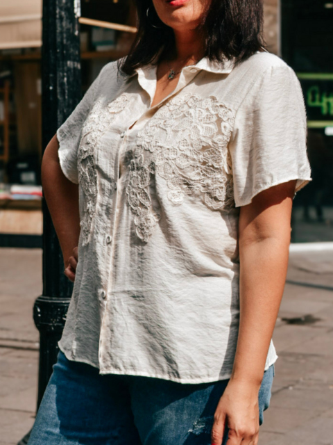 CAMISA MC GUIPURE DELANTE (010894)
