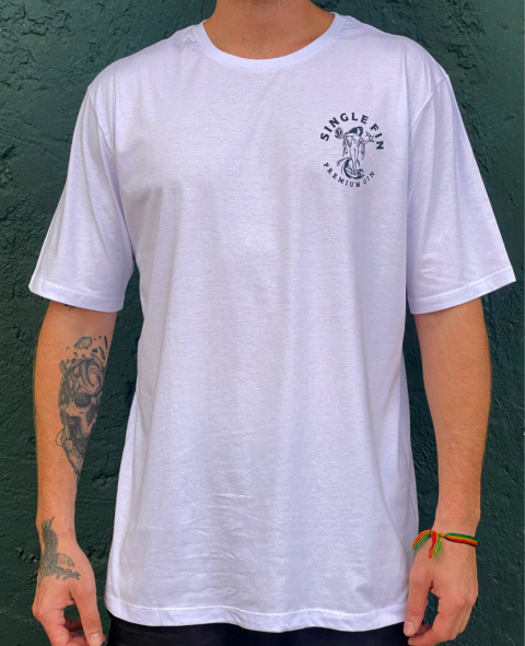 Camiseta branca Ocean • SF
