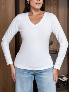 Camiseta Básica Mangas Longas BRANCA - Gola "V" na internet