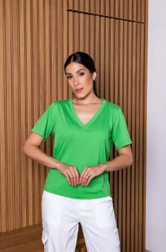 Camiseta “Podrinha”, Verde Kiwi - Lucinha Correia