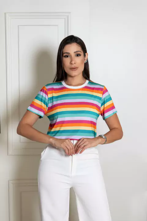 Camiseta Listrada "Arco-Íris"