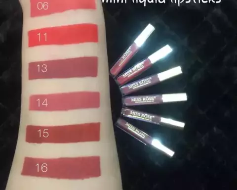 LIP GLOSS MATTE FASHION