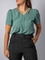Imagem do Blusa gola V em crepe com detalhe vazado - lisas