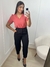 Imagem do Blusa gola V em crepe com detalhe vazado - lisas