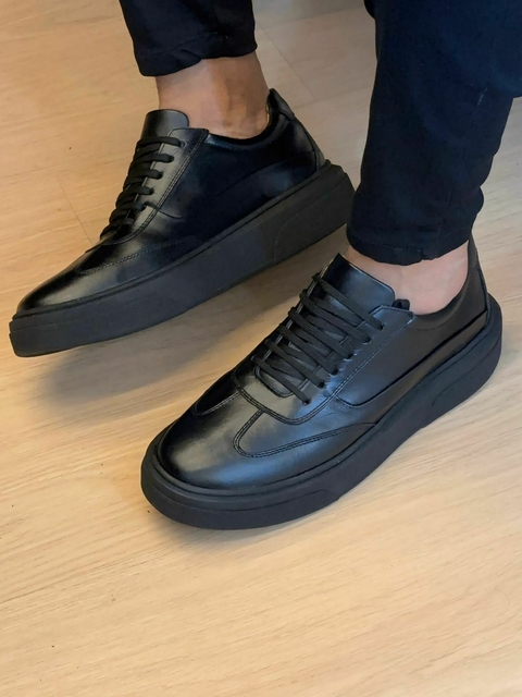 Sneaker All Black Premium FLY - comprar online
