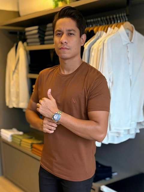 Camiseta Básica Marrom - comprar online