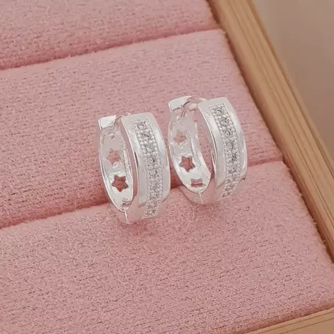 Mini Argola Zircônia Folheada Mini Argola Zircônia Folheada