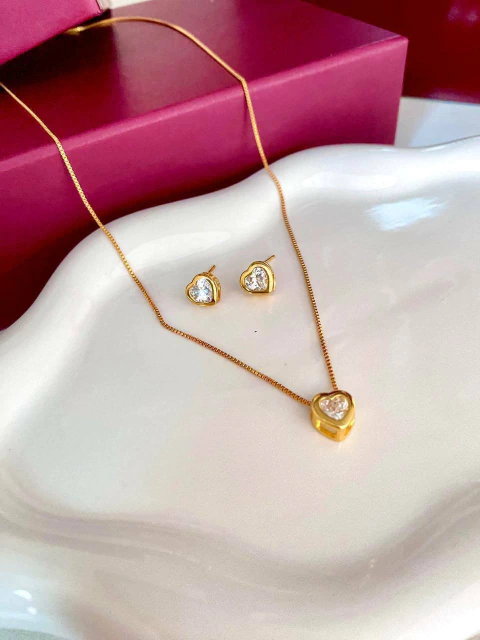 CONJUNTO COLAR + BRINCO CORAÇÃO ZIRCÔNIA CRISTAL - FOLHEADO A OURO - comprar online