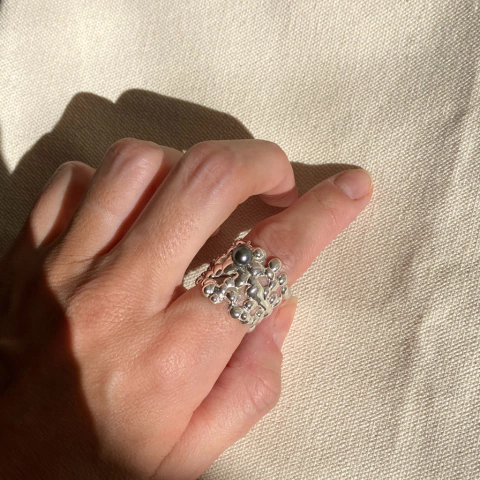 Anel Netuno Pérola Negra