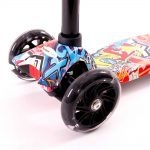 Monopatín Rainbow Wind 4 Ruedas Con Protecciones Multicolor - comprar online