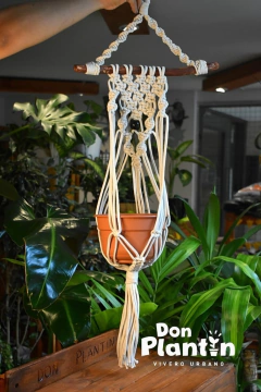 Colgante macramé con tronquito