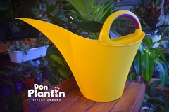Regadera con pico - Don Plantín