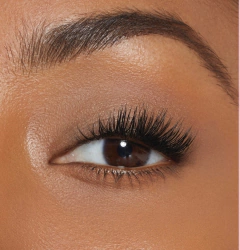 **PRE ORDEN** Kylash False Eyelashes • KYLIE COSMETICS - tienda en línea