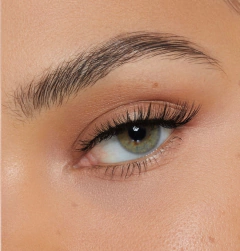 **PRE ORDEN** Kylash False Eyelashes • KYLIE COSMETICS - Beauty Glam by Kar