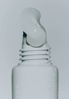 **PRE ORDEN** Rhode Skin- peptide lip treatment - comprar en línea