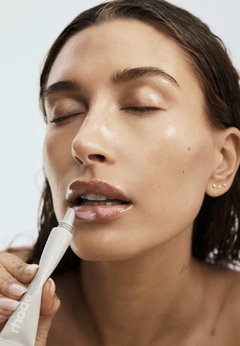 **PRE ORDEN** Rhode Skin- peptide lip treatment en internet