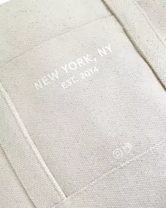 **PRE ORDEN** Glossier- Glossier Utility Bag - comprar en línea