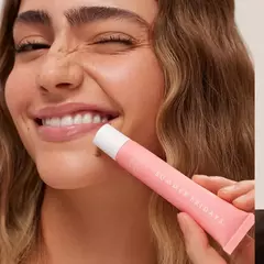 **PRE ORDEN** Summer Fridays- Lip Butter Balm for Hydration & Shine - comprar en línea