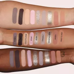 Imagen de **PRE ORDEN** HUDA BEAUTY - Icy Nude Eyeshadow Palette