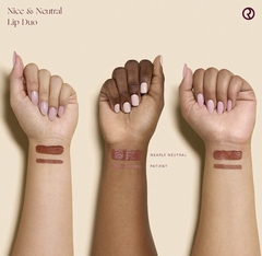 **PRE ORDEN** Rare Beauty by Selena Gomez- Nice & Neutral Lip Gloss and Liner Duo - comprar en línea