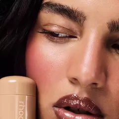 **PRE ORDEN** Rhode- Pocket Blush (New Shades) en internet