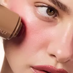 **PRE ORDEN** Rhode- Pocket Blush (New Shades) en internet