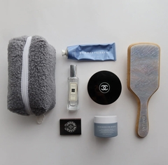 **PRE ORDEN** Summer Fridays- EXCLUSIVE Mini Cloud -RAIN en internet