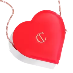 **PRE ORDEN** Charlotte Tilbury - L.O.V.E. BAG LIMITED EDITION RED - comprar en línea