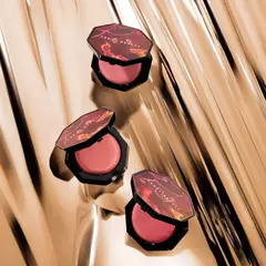 **PRE ORDEN** Fenty Beauty by Rihanna - Hot Cheeks Velour Blushlighter - Bronze All Ova Collection - Beauty Glam by Kar