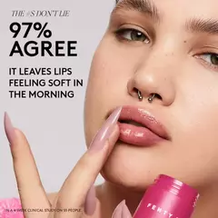**PRE ORDEN** Fenty Beauty by Rihanna Cherriez Gone Bad Hydrating Lip Care Duo + Keychain - comprar en línea