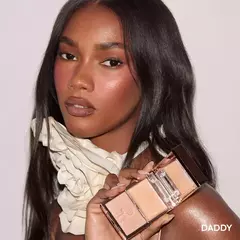 **PRE ORDEN** PATRICK TA - Major Glow Crème & Powder Light Reflecting Translucent Highlighter Duo - comprar en línea