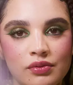 **PRE ORDEN** r.e.m. beauty x Wicked - elphaba makeup set en internet