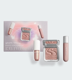 **PRE ORDEN** R.E.M Beauty -yours truly makeup set