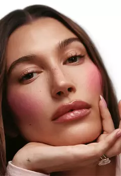 **PRE ORDEN** Rhode - New Summer Peptide Lip Tint