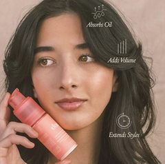 **PRE ORDEN** Dae - Fairy Duster Volumizing Dry Shampoo Powder - comprar en línea