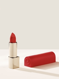 **PRE ORDEN** Rare Beauty- Rare Impact Kind Words Matte Lipstick in Devoted