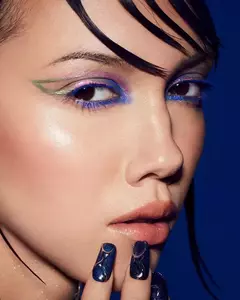 **PRE ORDEN** Fenty Beauty- HELLA THICC VOLUMIZING MASCARA - comprar en línea