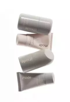 **PRE ORDEN** Rhode- The Travel Set - FOUR TRAVEL-FRIENDLY ESSENTIALS