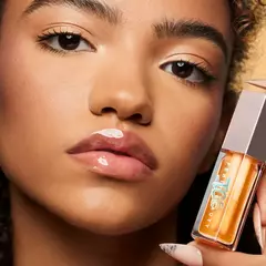 Imagen de **PRE ORDEN** Fenty Beauty by Rihanna - Gloss Bomb Ice