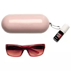 **PRE ORDEN** Benefit Cosmetics -DEZI X Benetint Dark Cherry Sunglasses and Lip & Cheek Stain Set - comprar en línea