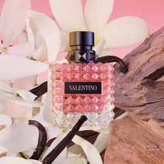 **PRE ORDEN** Valentino -Mini Donna Born in Roma & Donna Born in Roma Intense Perfume Set - comprar en línea