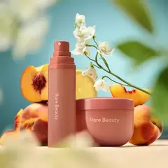 **PRE ORDEN** Rare Beauty-Find Comfort: Awaken Confidence Bouncy Body Cream with Hyaluronic Acid - tienda en línea