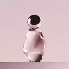 **PRE ORDEN** Kylie Jenner- Cosmic eau de parfum - tienda en línea