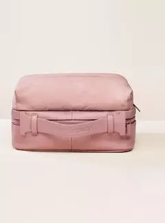 **PRE ORDEN**Rare Beauty- Find Comfort Puffy Toiletry Bag - Beauty Glam by Kar