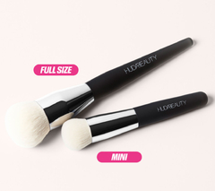 **PRE ORDEN** HUDA BEAUTY- New Easy Blur Base Brush - comprar en línea