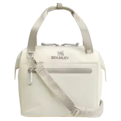 Imagen de **PRE ORDEN** THE ALL DAY JULIENNE MINI COOLER | 10 CAN | 7.2 QT