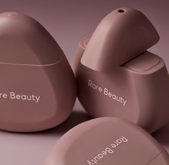 **PRE ORDEN** Rare Beauty by Selena Gomez- Find Comfort Hydrating Hand Cream en internet