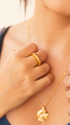 Anel Liso Dourado Tamanho 17