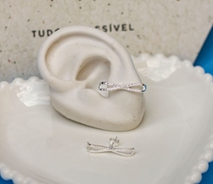 Brinco Ear Hook Prata